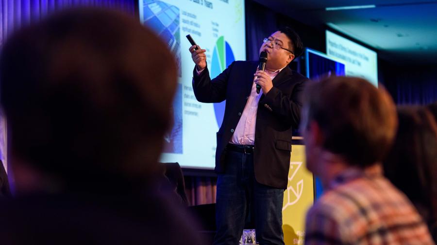 Fang Qing at the Global Shrimp Forum 2024